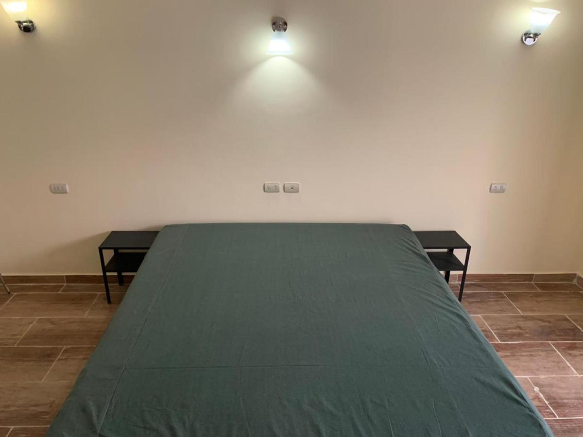 Florenza Khamsin 1 Bedroom Apartment With Swimming Pool View Gurdaka Kültér fotó