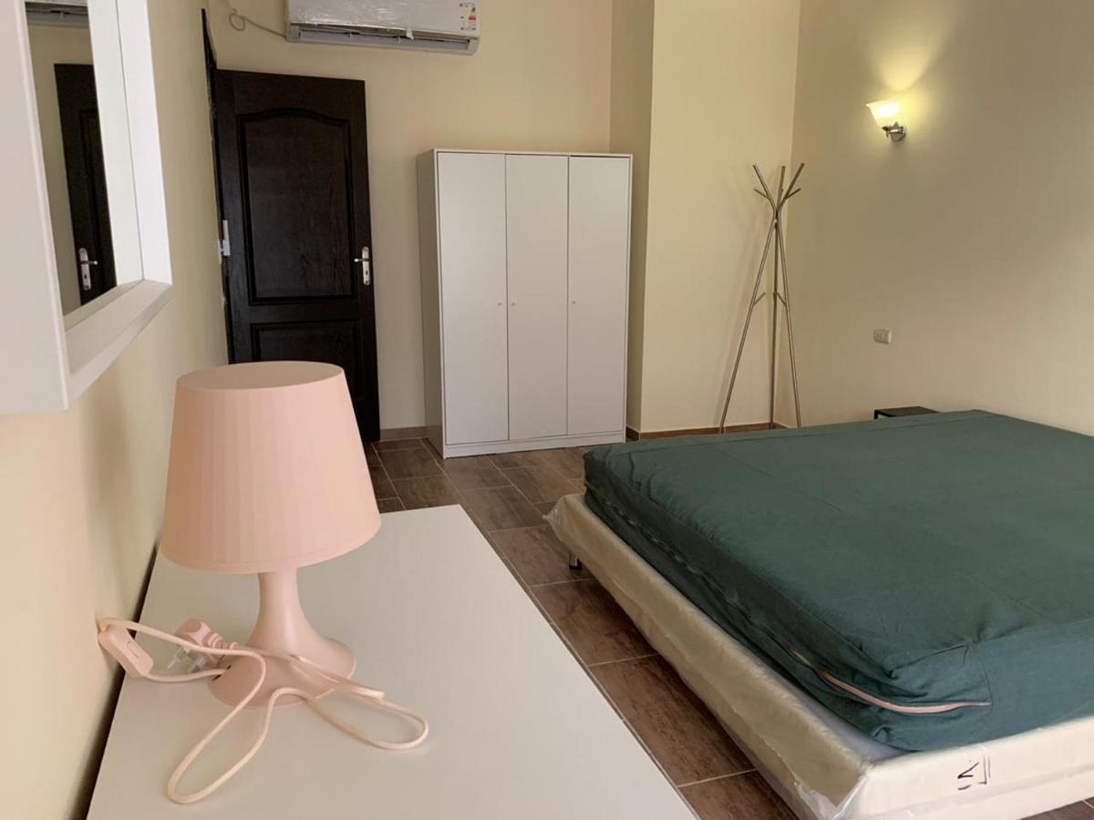 Florenza Khamsin 1 Bedroom Apartment With Swimming Pool View Gurdaka Kültér fotó