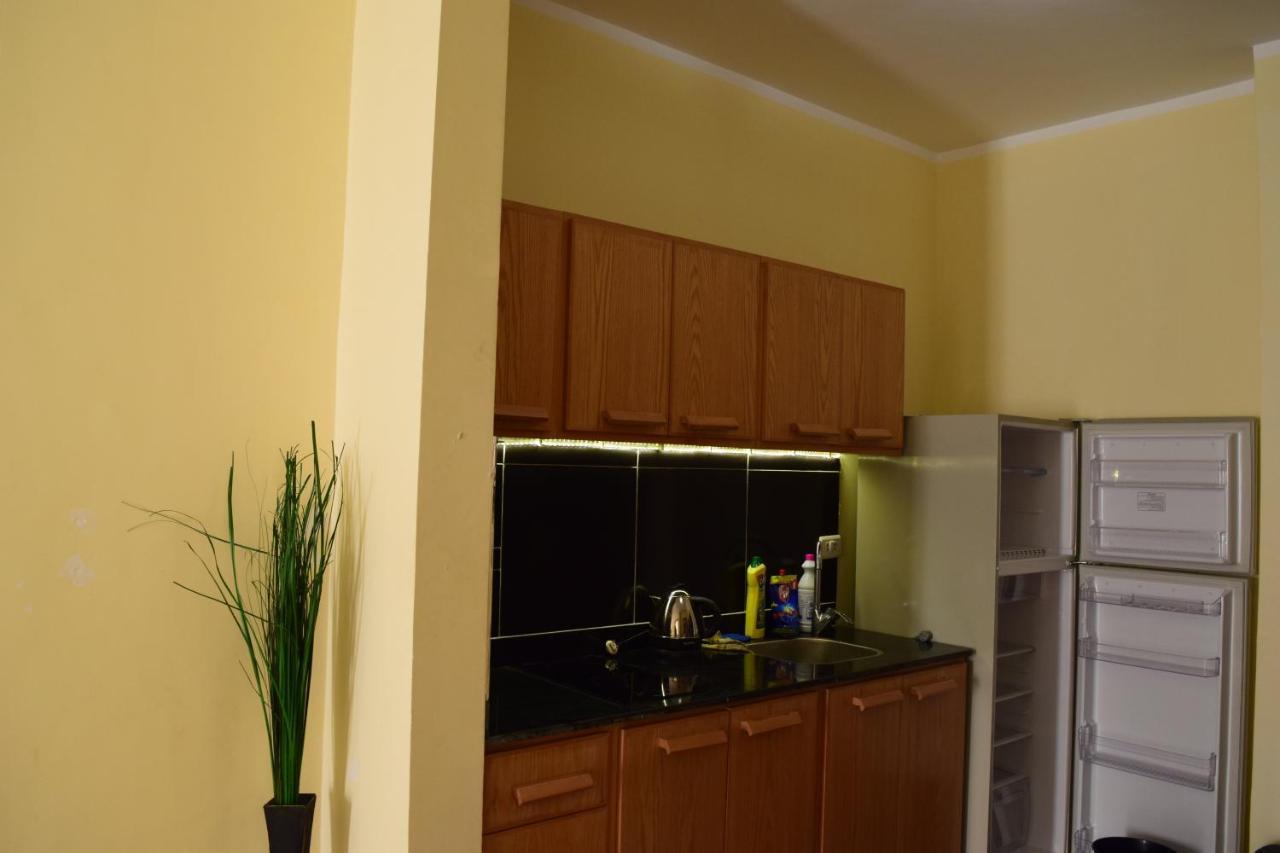 Florenza Khamsin 1 Bedroom Apartment With Swimming Pool View Gurdaka Kültér fotó