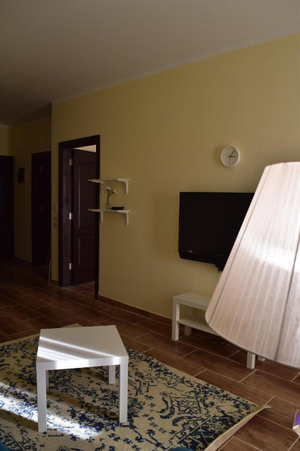 Florenza Khamsin 1 Bedroom Apartment With Swimming Pool View Gurdaka Kültér fotó