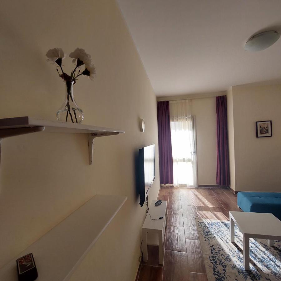 Florenza Khamsin 1 Bedroom Apartment With Swimming Pool View Gurdaka Kültér fotó