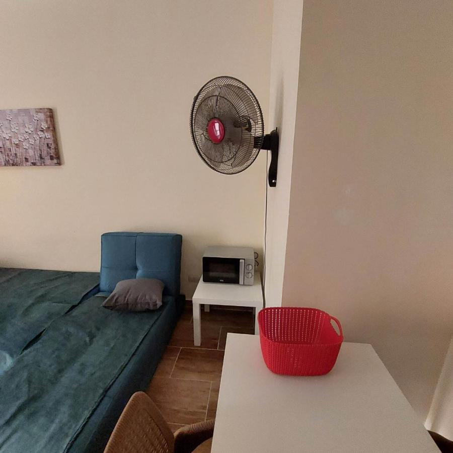 Florenza Khamsin 1 Bedroom Apartment With Swimming Pool View Gurdaka Kültér fotó